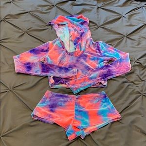 Festival two piece set.